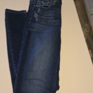 Celio Skinny Ankle Size 3 Distressed Details